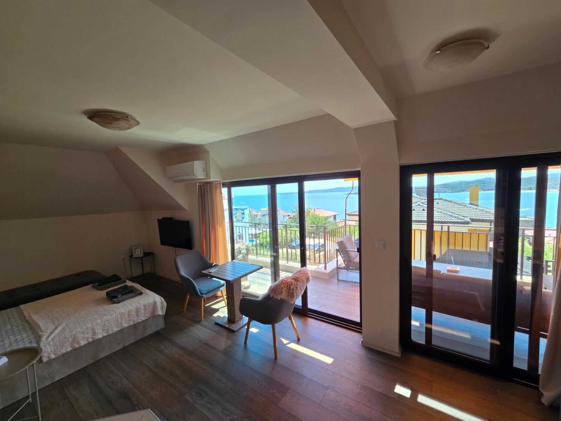 Apartments Provence 索佐波尔 客房 照片
